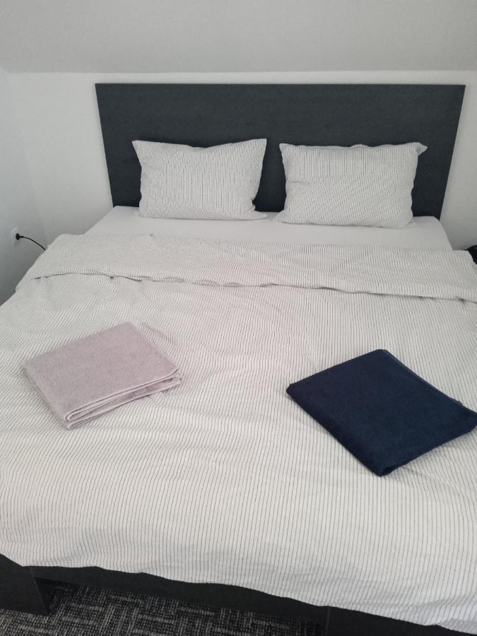 Patrick'S Place Lux Apartman Potony Kültér fotó